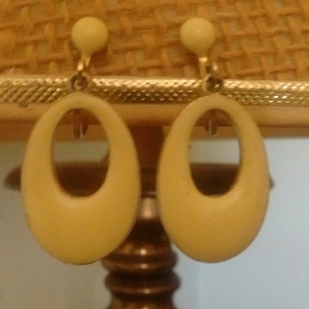 VINTAGE EARRINGS, CLIP ON
